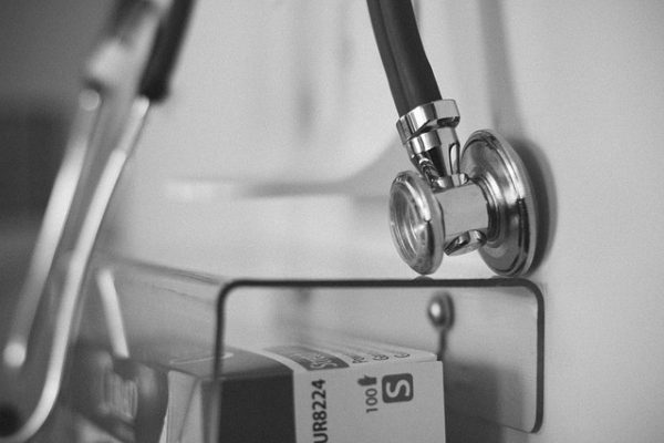 Prevenzione, visite e ricoveri: quanto ti costa davvero non avere una copertura sanitaria?