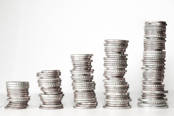 Quanto risparmiare ogni mese in base allo stipendio