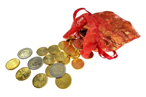 Quanto bisogna avere da parte a 50 anni? Obiettivi per una pensione serena