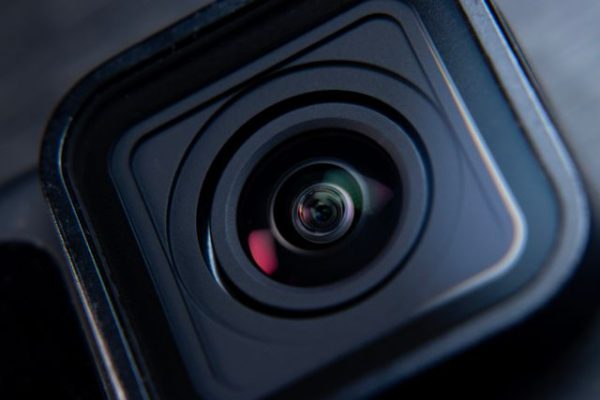 Microcamere di sorveglianza: caratteristiche, utilizzi e aspetti da considerare prima dell’acquisto